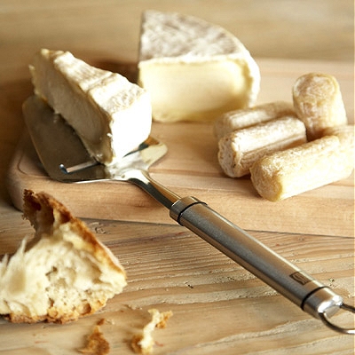 Pelle à fromage