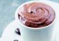 Mousse au chocolat, grains de café